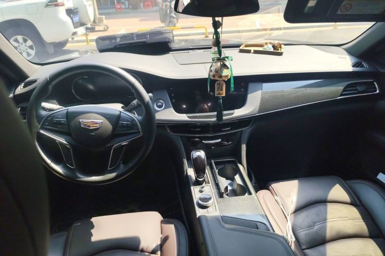 Used Cadillac CT6 2022 28T Prestige Edition Center Console