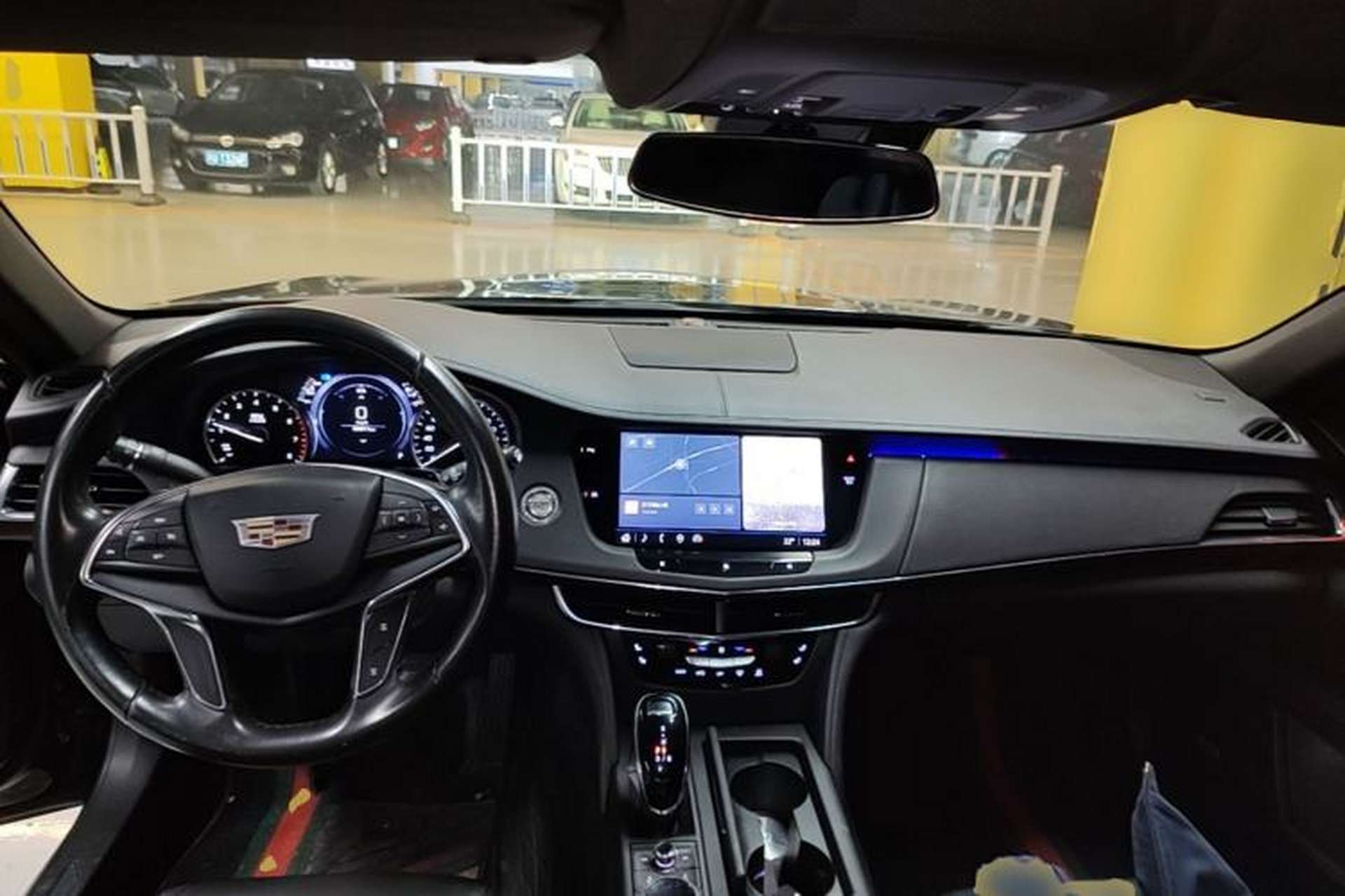 Used Cadillac CT6 2022 28T Fashion Edition Center Console