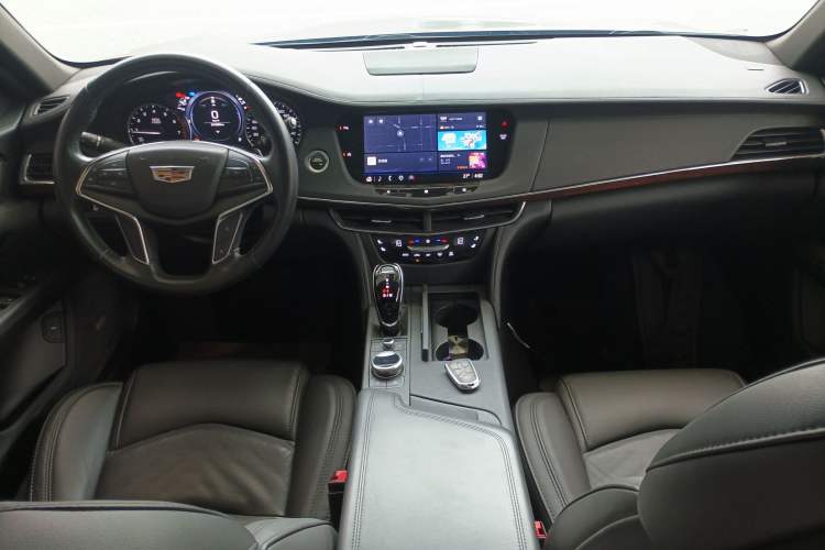 Used Cadillac CT6 2022 28T Fashion Edition Center Console