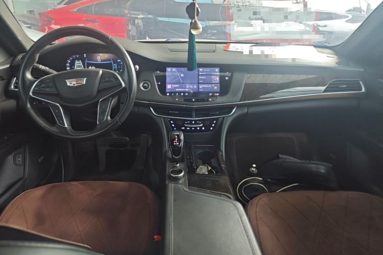 Used Cadillac CT6 2022 28T Luxury Edition Center Console