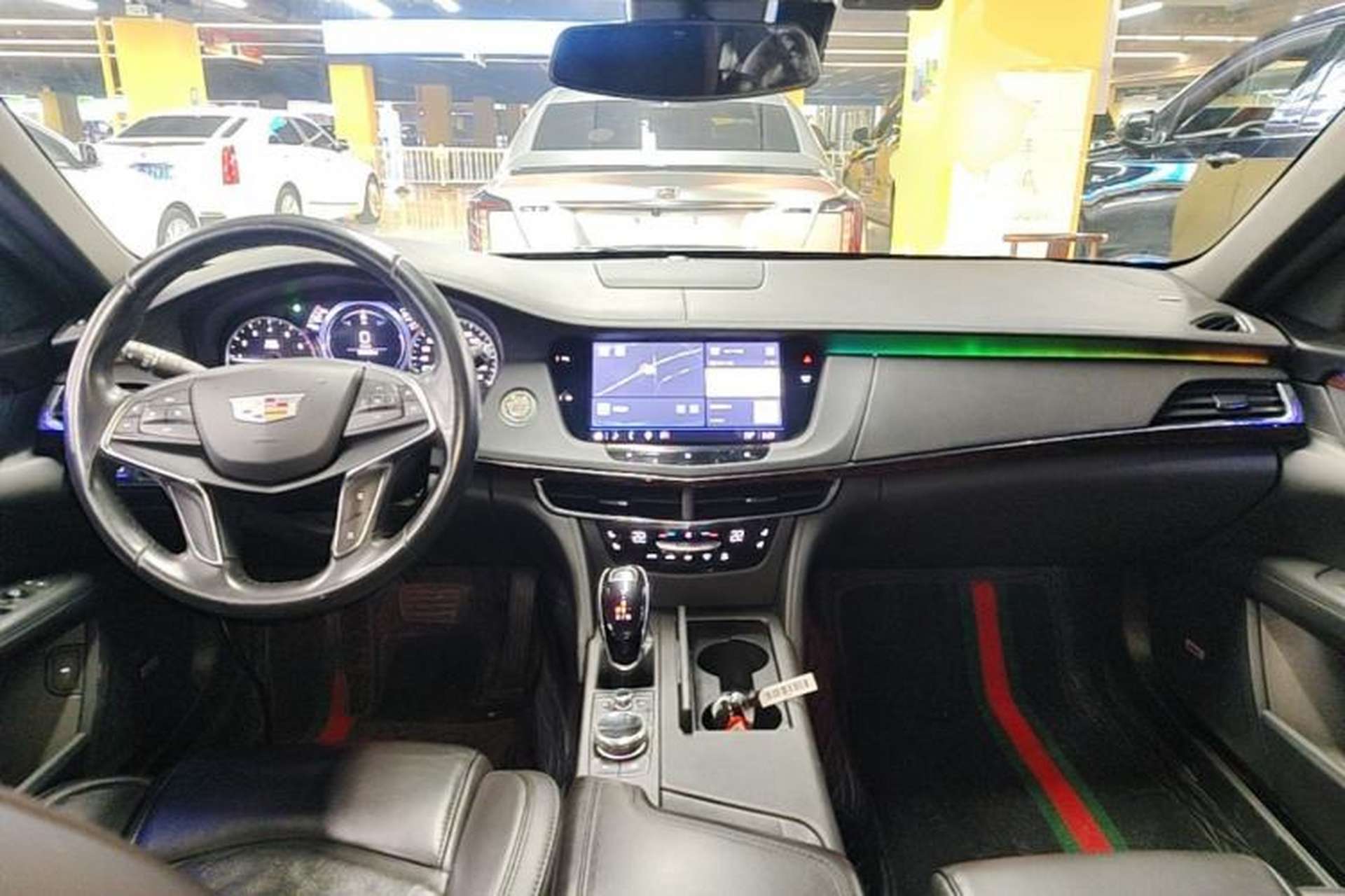 Used Cadillac CT6 2022 28T Fashion Edition Center Console
