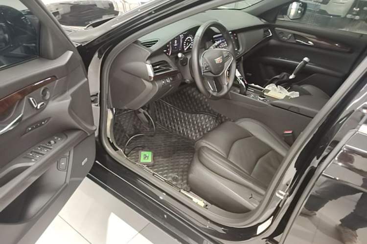 Used Cadillac CT6 2022 28T Fashion Edition Driver Seat