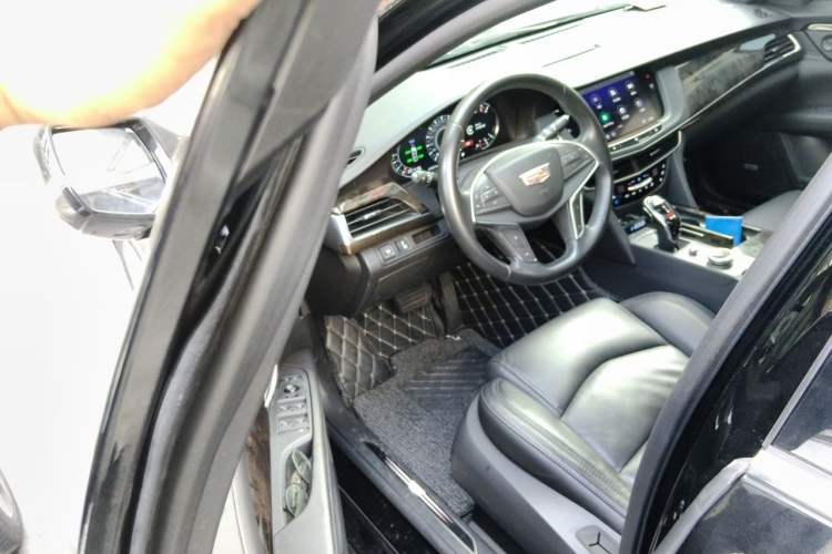 Used Cadillac CT6 2022 28T Luxury Edition Driver Seat