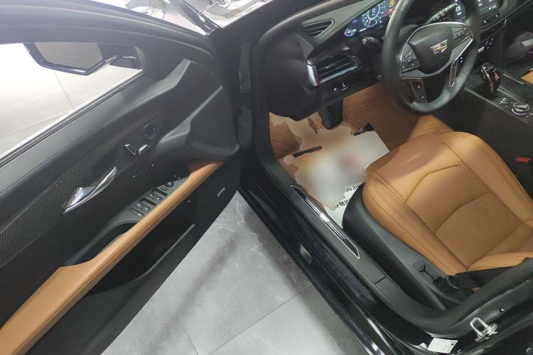Used Cadillac CT6 2022 28T Luxury Edition Driver Seat