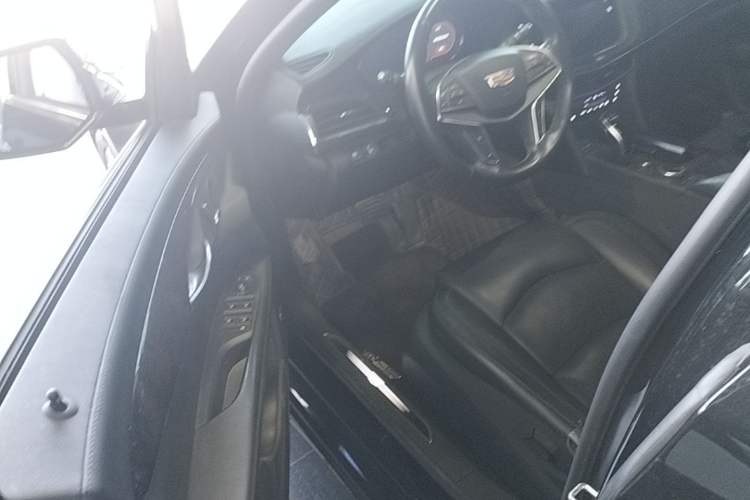 Used Cadillac CT6 2022 28T Luxury Edition Driver Seat