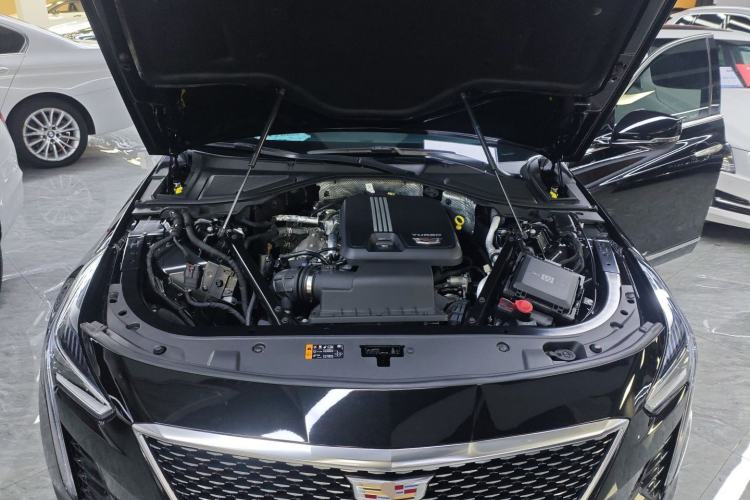 Used Cadillac CT6 2022 28T Luxury Edition Engine Bay