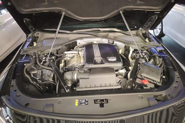 Used Cadillac CT6 2022 28T Luxury Edition Engine Bay