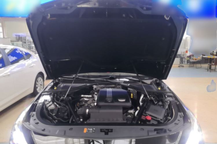 Used Cadillac CT6 2022 28T Luxury Edition Engine Bay