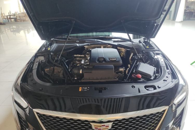 Used Cadillac CT6 2022 28T Fashion Edition Engine Bay