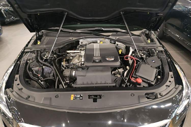 Used Cadillac CT6 2022 28T Prestige Edition Engine Bay