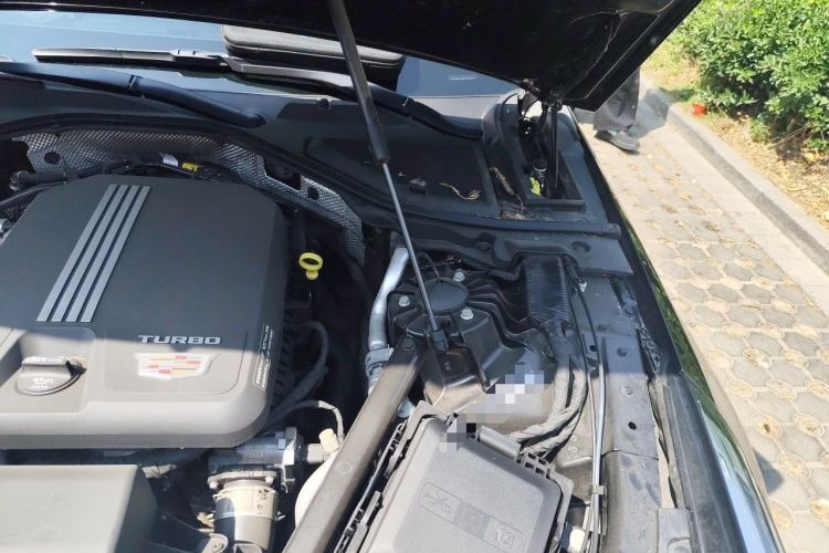Used Cadillac CT6 2022 28T Prestige Edition Engine Bay Left