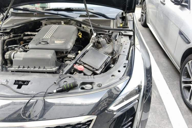 Used Cadillac CT6 2022 28T Luxury Edition Engine Bay Left