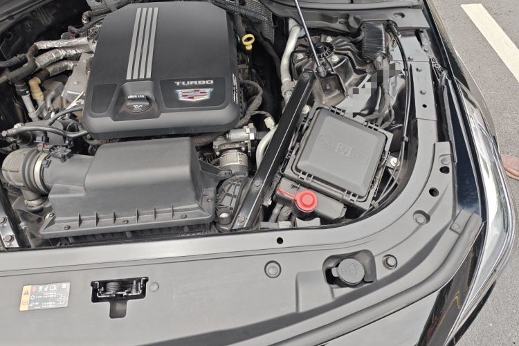 Used Cadillac CT6 2022 28T Luxury Edition Engine Bay Left