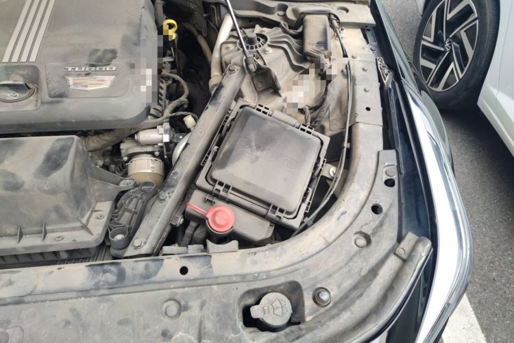 Used Cadillac CT6 2022 28T Luxury Edition Engine Bay Left