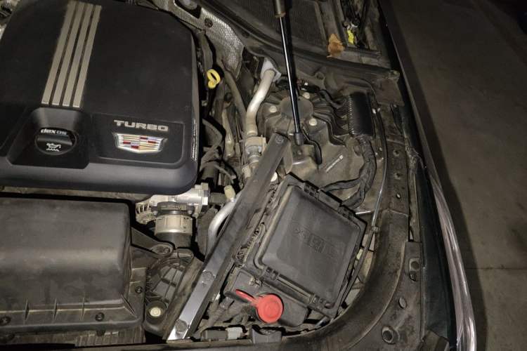 Used Cadillac CT6 2022 28T Prestige Edition Engine Bay Left