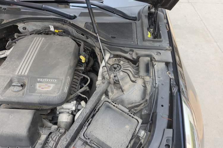 Used Cadillac CT6 2022 28T Luxury Edition Engine Bay Left