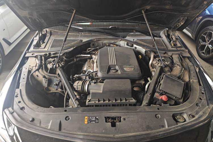 Used Cadillac CT6 2022 28T Luxury Edition Engine Bay