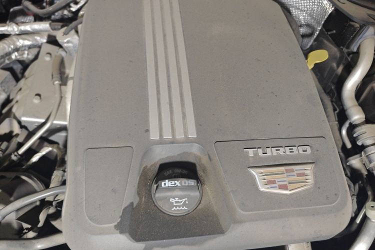 Used Cadillac CT6 2022 28T Luxury Edition Engine Bay