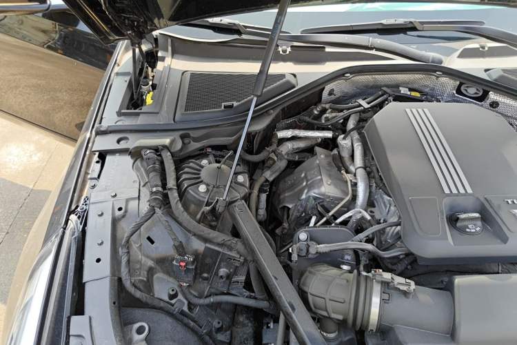 Used Cadillac CT6 2022 28T Prestige Edition Engine Bay Right