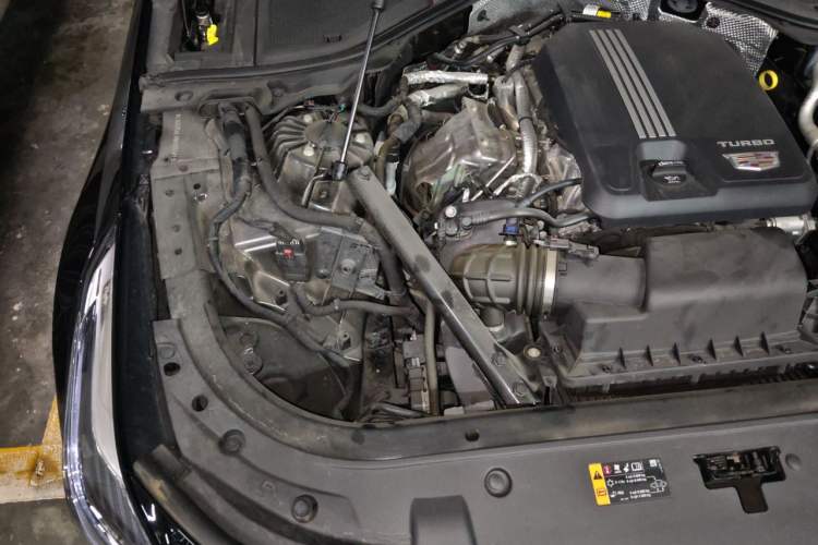 Used Cadillac CT6 2022 28T Prestige Edition Engine Bay Right