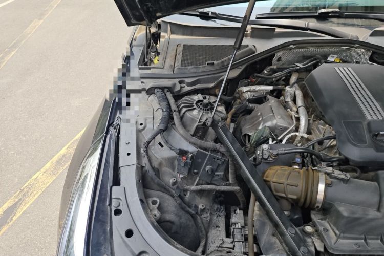 Used Cadillac CT6 2022 28T Luxury Edition Engine Bay Right