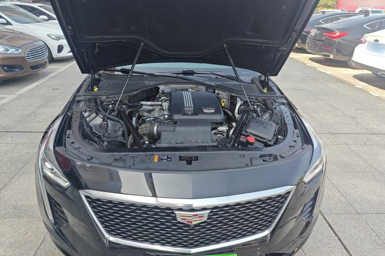 Used Cadillac CT6 2022 28T Fashion Edition Engine Bay