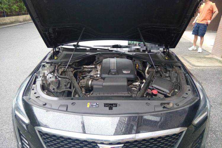 Used Cadillac CT6 2022 28T Fashion Edition Engine Bay