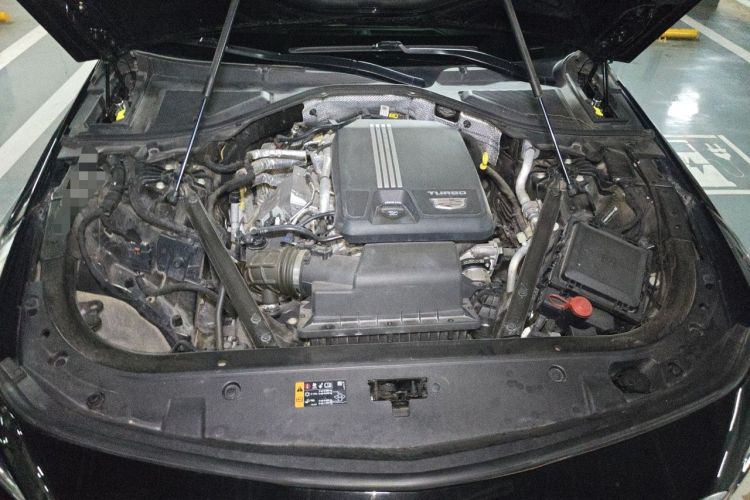 Used Cadillac CT6 2022 28T Fashion Edition Engine Bay
