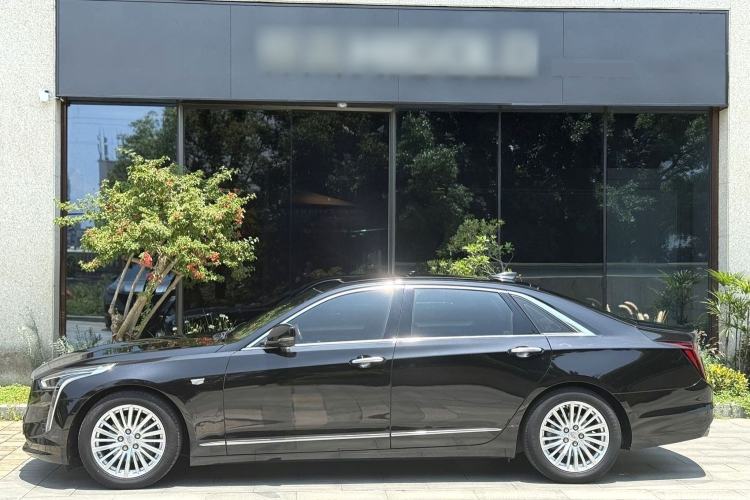 Used Cadillac CT6 2022 28T Fashion Edition Exterior 2