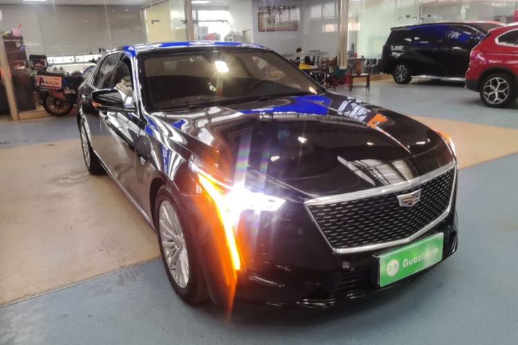 Used Cadillac CT6 2022 28T Luxury Edition Front Right 45 Deg