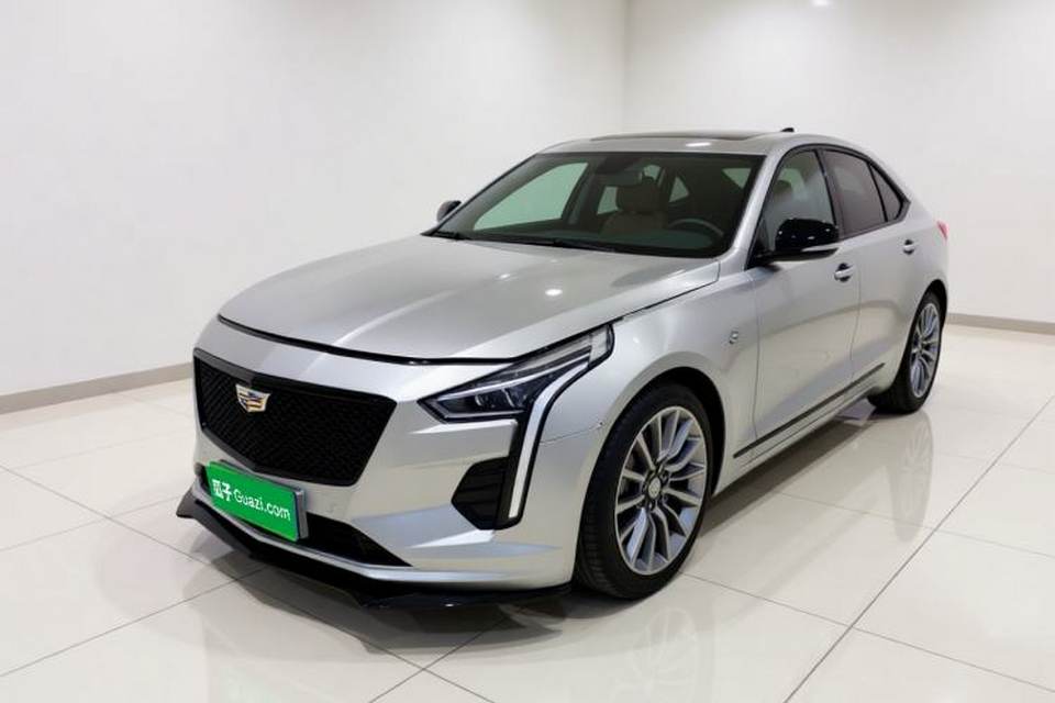 Cadillac CT6 2022