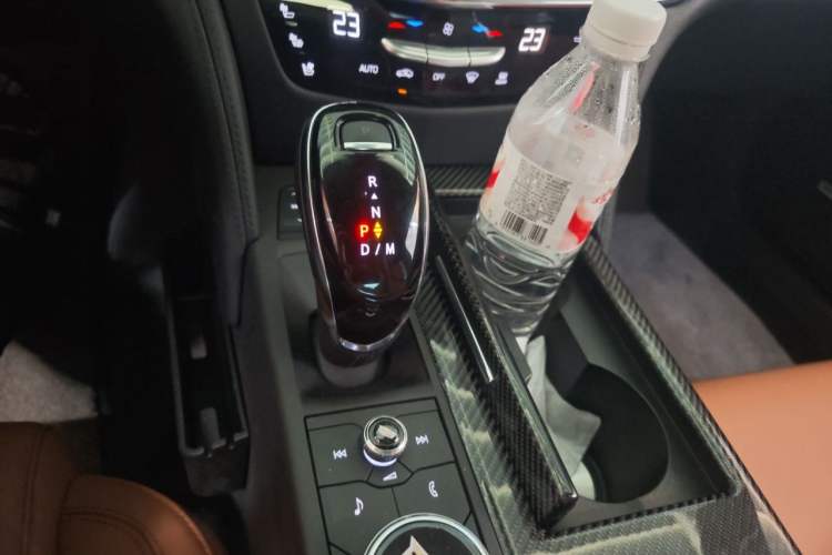 Used Cadillac CT6 2022 28T Luxury Edition Gear Lever