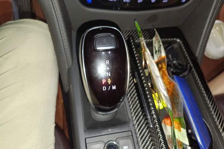 Used Cadillac CT6 2022 28T Prestige Edition Gear Lever