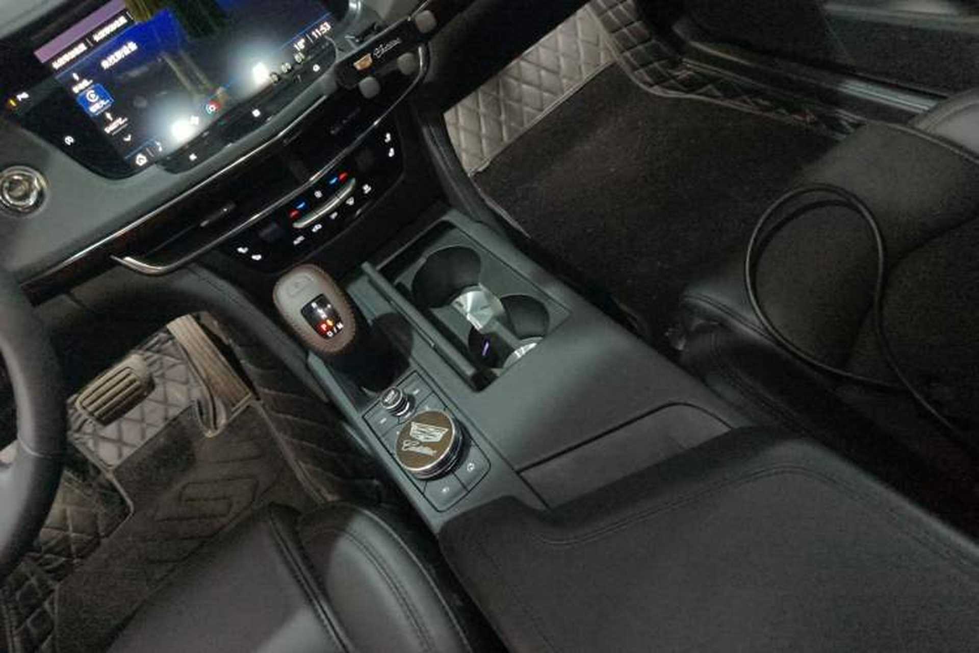 Used Cadillac CT6 2022 28T Luxury Edition Gear Lever