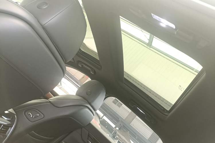 Used Cadillac CT6 2022 28T Fashion Edition Headliner