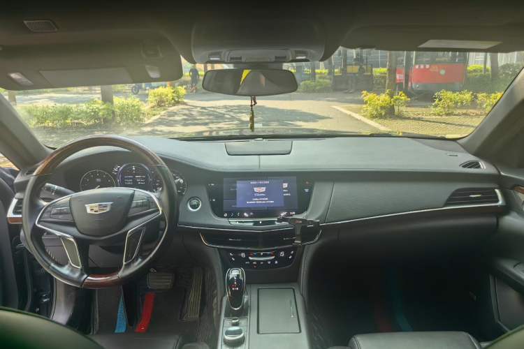 Used Cadillac CT6 2022 28T Fashion Edition Interior 1