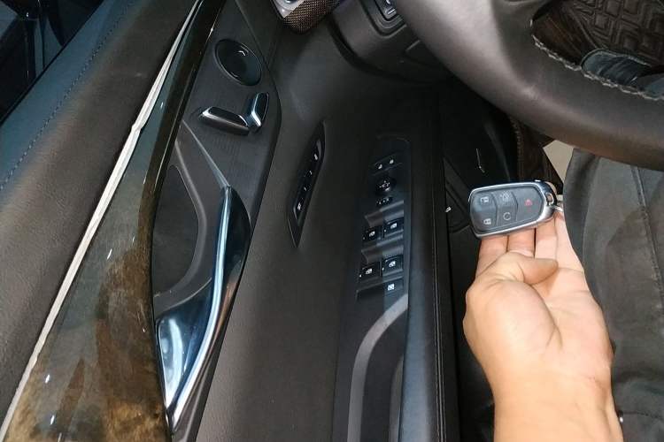Used Cadillac CT6 2022 28T Luxury Edition Interior 1