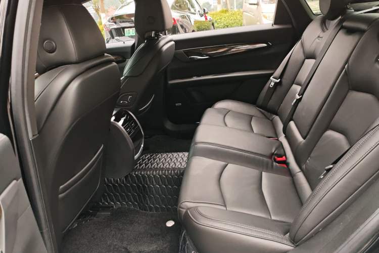 Used Cadillac CT6 2022 28T Luxury Edition Interior 4