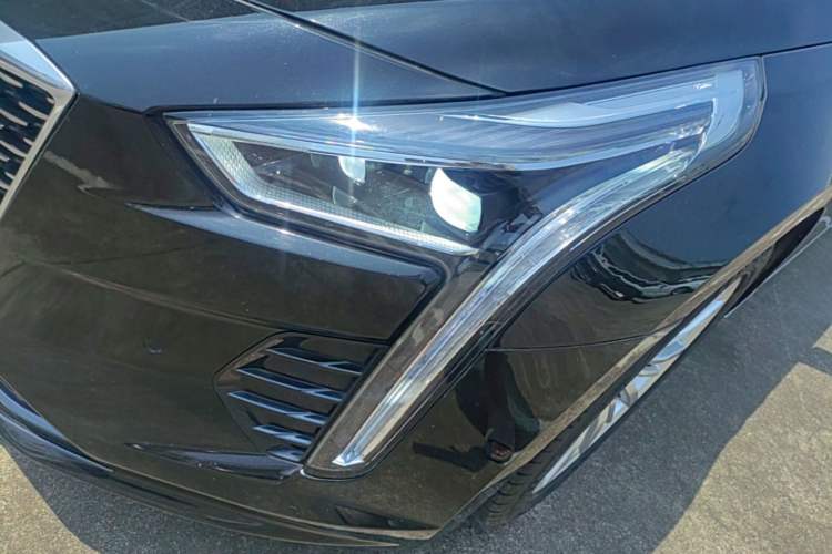 Used Cadillac CT6 2022 28T Luxury Edition Left Front Headlight