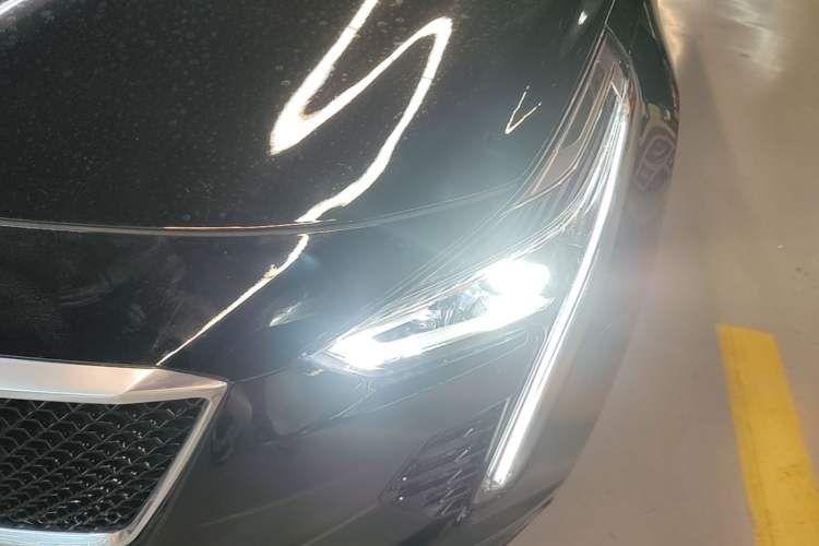 Used Cadillac CT6 2022 28T Prestige Edition Left Front Headlight
