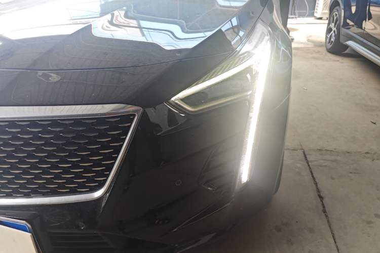 Used Cadillac CT6 2022 28T Luxury Edition Left Front Headlight