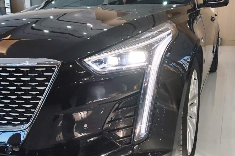 Used Cadillac CT6 2022 28T Fashion Edition Left Front Headlight