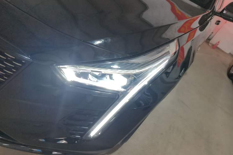 Used Cadillac CT6 2022 28T Luxury Edition Left Front Headlight