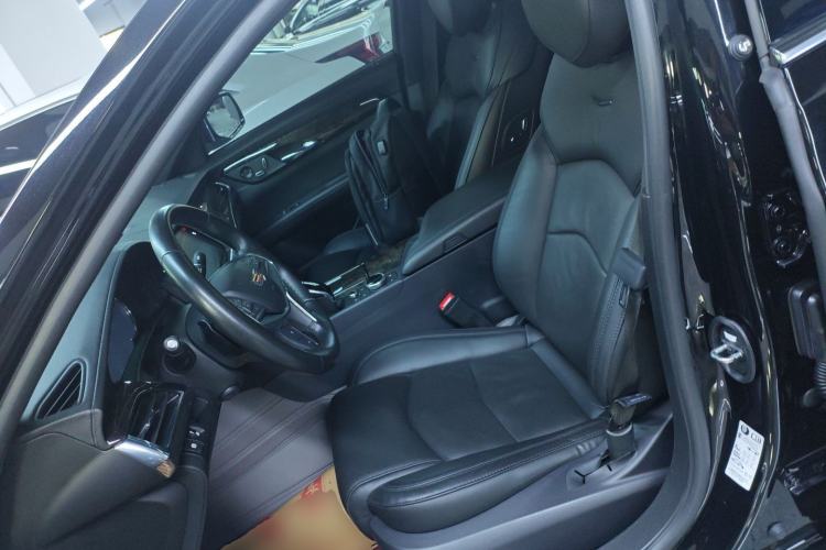 Used Cadillac CT6 2022 28T Luxury Edition Left Front Seat