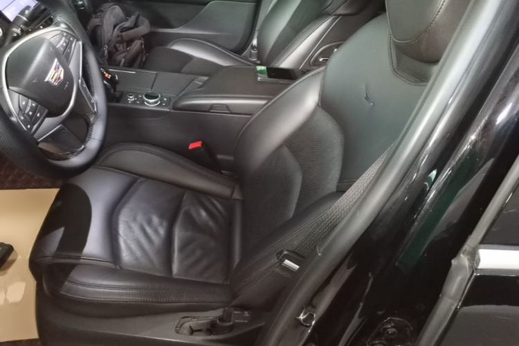 Used Cadillac CT6 2022 28T Fashion Edition Left Front Seat