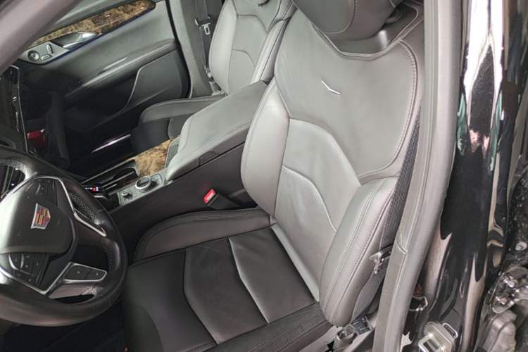 Used Cadillac CT6 2022 28T Luxury Edition Left Front Seat
