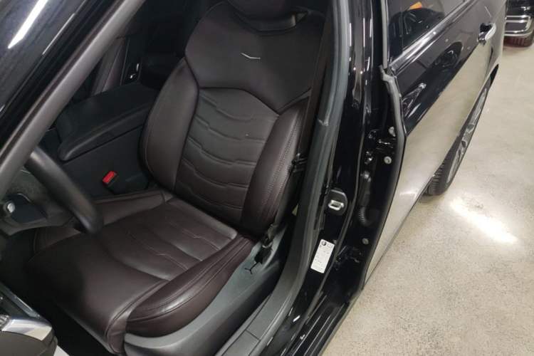 Used Cadillac CT6 2022 28T Prestige Edition Left Front Seat