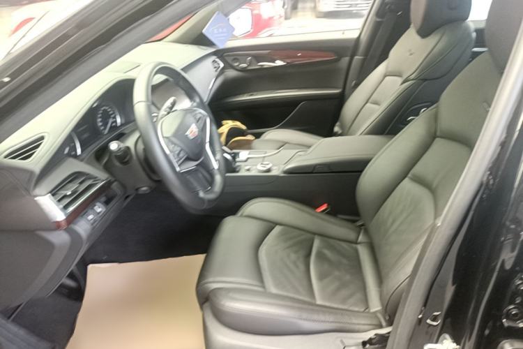 Used Cadillac CT6 2022 28T Fashion Edition Left Front Seat