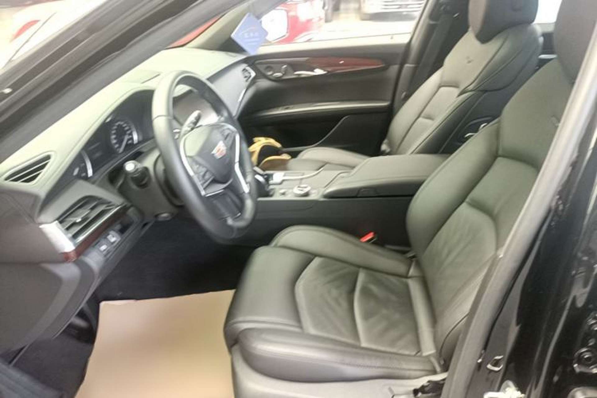 Used Cadillac CT6 2022 28T Fashion Edition Left Front Seat