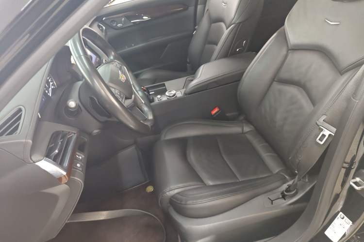 Used Cadillac CT6 2022 28T Fashion Edition Left Front Seat